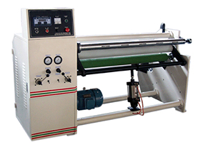 HC-R8006 單軸復(fù)卷機(jī)